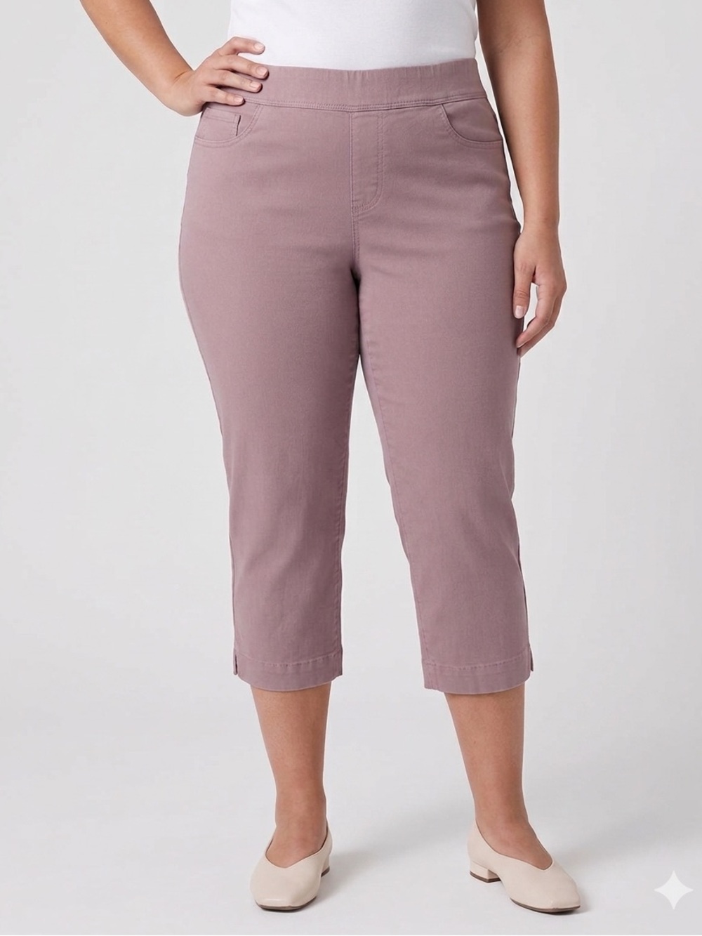 NWT Gloria Vanderbilt Amanda Women’s Pull On Capri Casual Pants Size 18